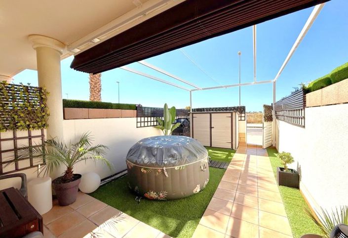 Image No.2-2 Bed Townhouse for sale