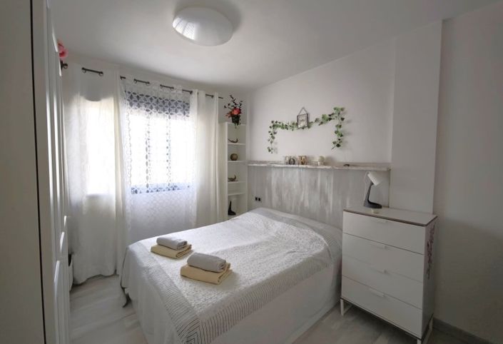 Image No.23-2 Bed Apartment for sale