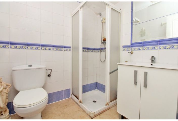 Image No.23-4 Bed Townhouse for sale