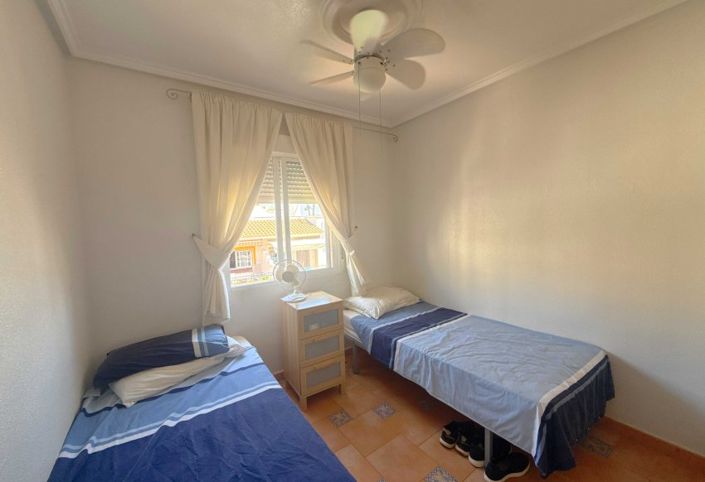 Image No.4-Appartement de 2 chambres à vendre à Playa Flamenca