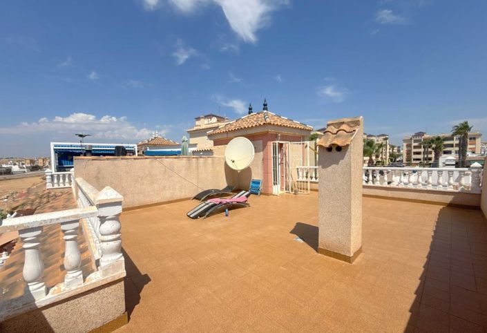 Image No.8-Appartement de 2 chambres à vendre à Playa Flamenca