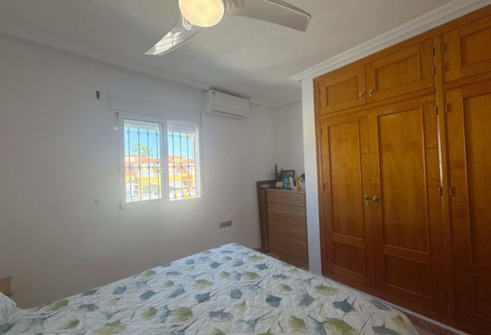 Image No.18-2 Bed Apartment for sale