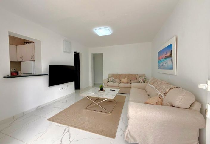 Image No.19-4 Bed Townhouse for sale