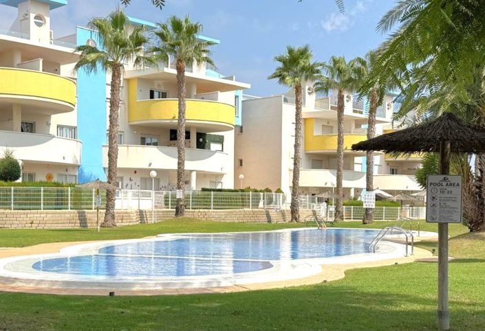 Image No.19-2 Bed Property for sale