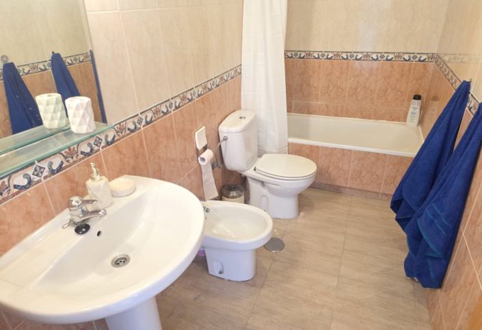 Image No.9-2 Bed Apartment for sale