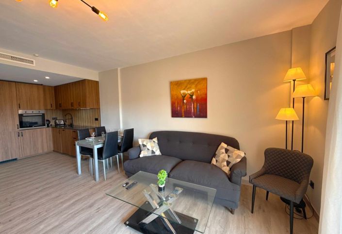 Image No.22-2 Bed Property for sale