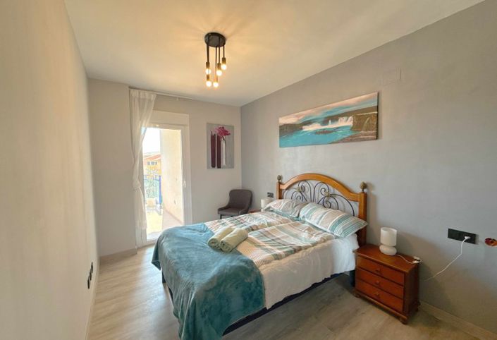 Image No.7-2 Bed Property for sale