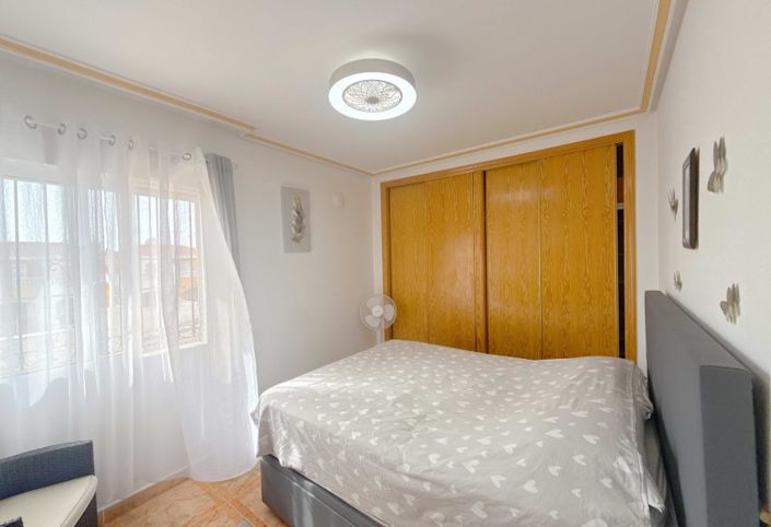 Image No.10-2 Bed Apartment for sale