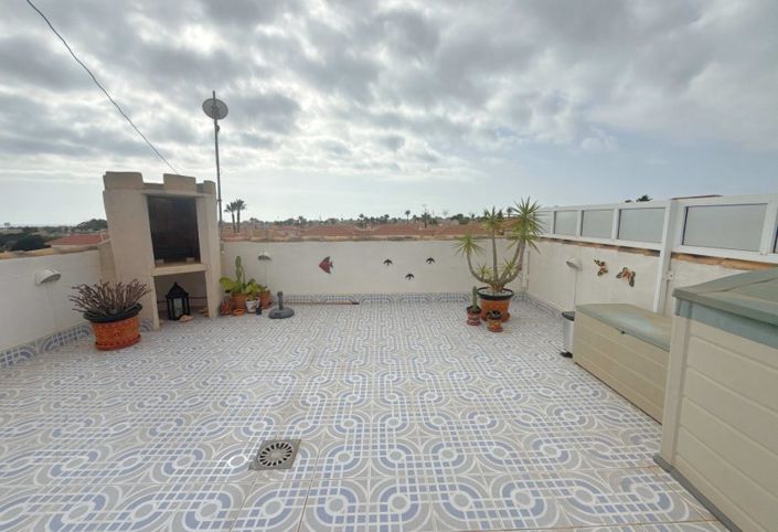 Image No.17-2 Bed Apartment for sale