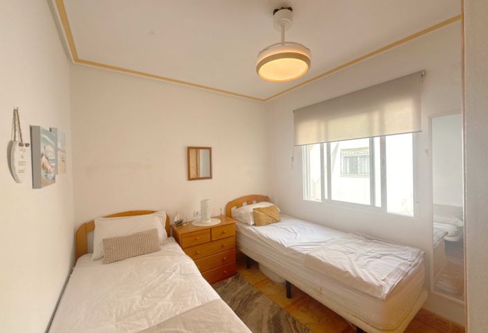 Image No.20-2 Bed Apartment for sale