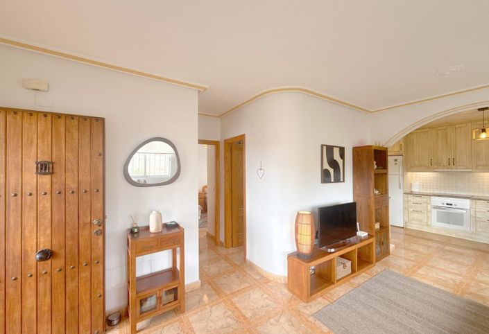 Image No.9-2 Bed Apartment for sale