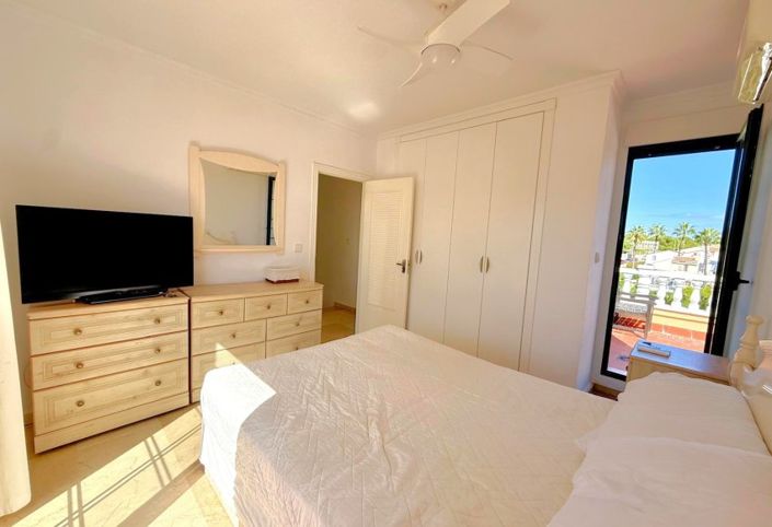 Image No.23-6 Bed Villa for sale