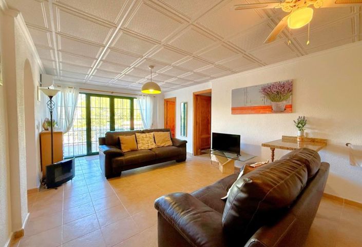 Image No.29-6 Bed Villa for sale