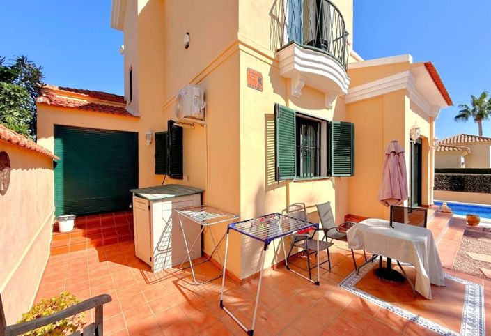 Image No.6-6 Bed Villa for sale