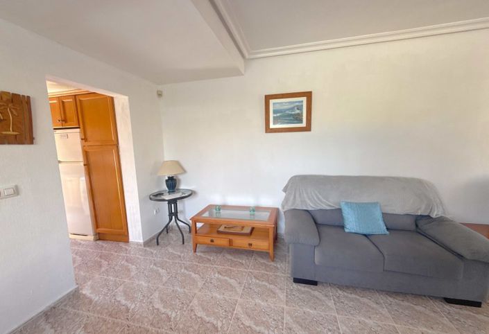 Image No.16-3 Bed Townhouse for sale