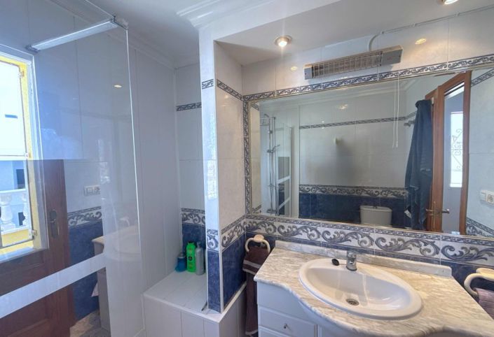 Image No.2-3 Bed Townhouse for sale