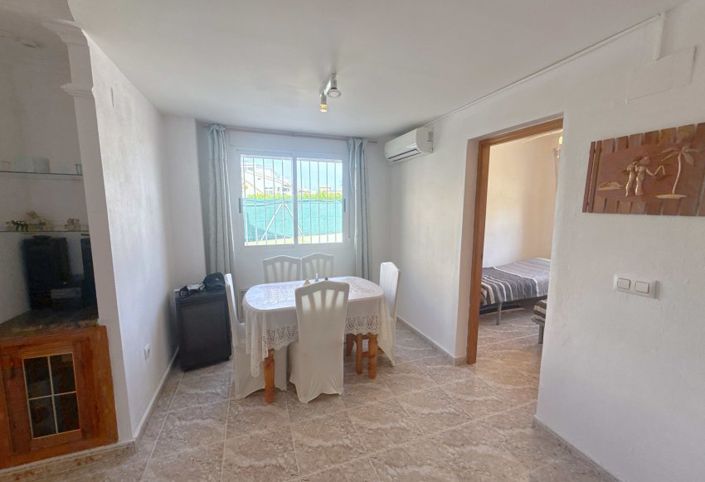 Image No.5-3 Bed Townhouse for sale