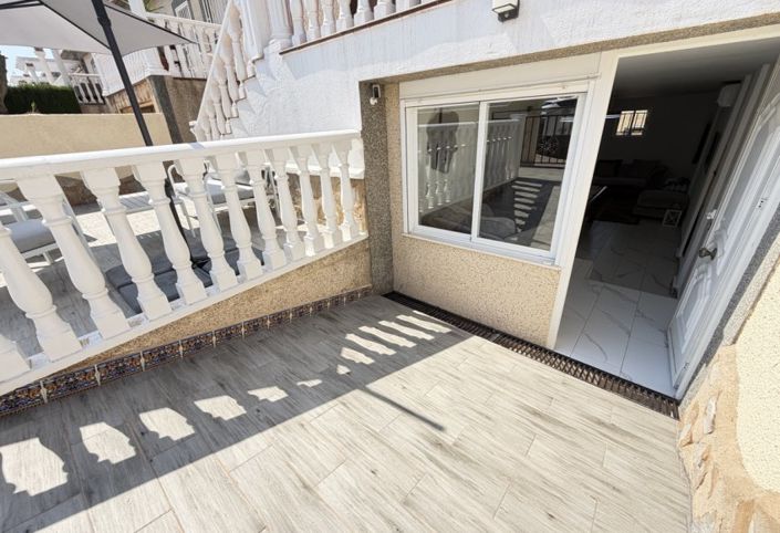 Image No.29-5 Bed Villa for sale