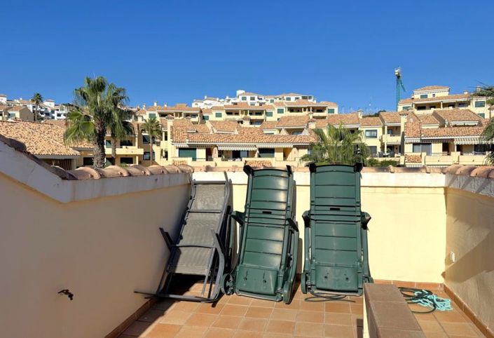 Image No.15-2 Bed Townhouse for sale