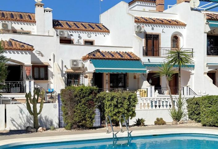 Image No.22-3 Bed Townhouse for sale