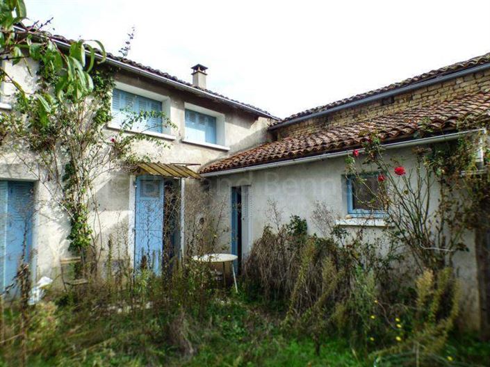 Image No.1-Maison de 3 chambres à vendre à Sauzé-Vaussais