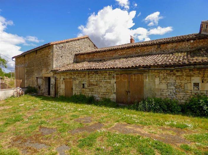 Image No.15-1 Bed House for sale