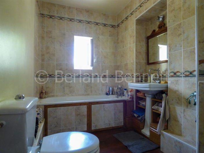 Image No.12-Maison de 2 chambres à vendre à Civray