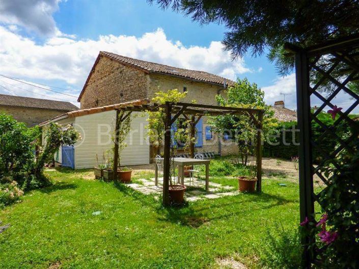 Image No.19-Maison de 2 chambres à vendre à Civray