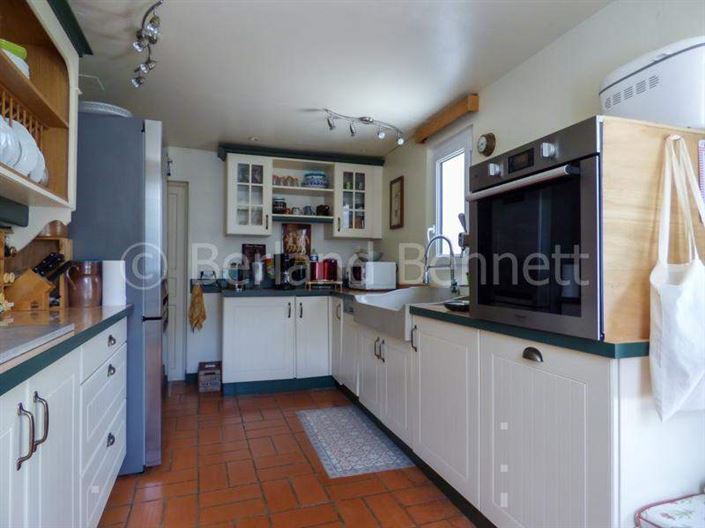 Image No.6-Maison de 2 chambres à vendre à Civray