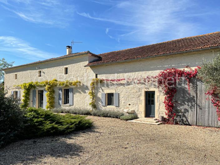 Image No.27-4 Bed House for sale