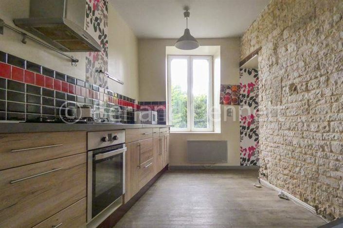 Image No.3-Maison de 2 chambres à vendre à Chef-Boutonne