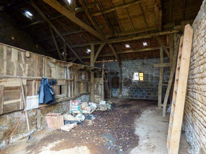 Image No.11-3 Bed House for sale