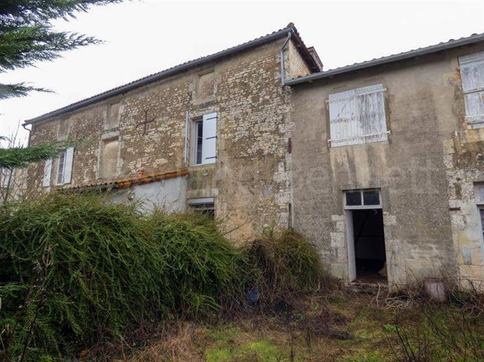 Image No.29-8 Bed House for sale