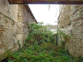 Image No.13-Maison de 4 chambres à vendre à Chef-Boutonne