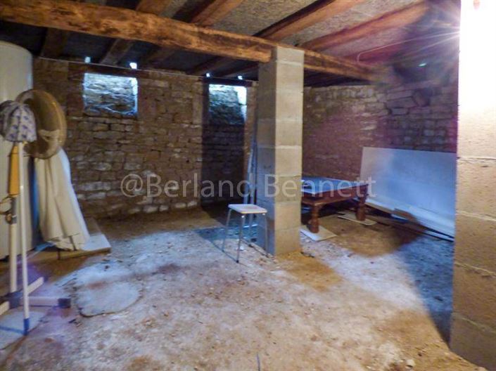 Image No.13-2 Bed House for sale