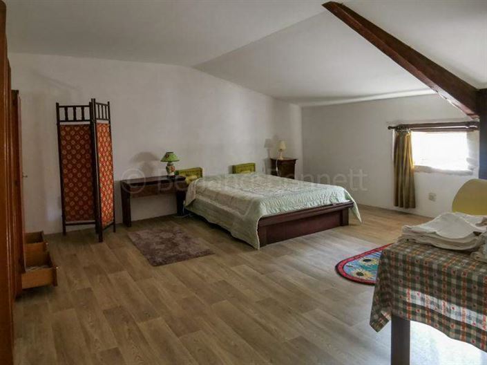 Image No.22-3 Bed House for sale