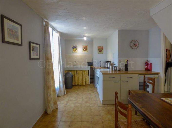 Image No.20-9 Bed House for sale