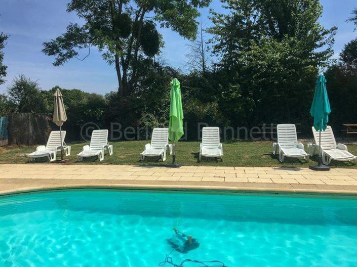 Image No.30-9 Bed House for sale