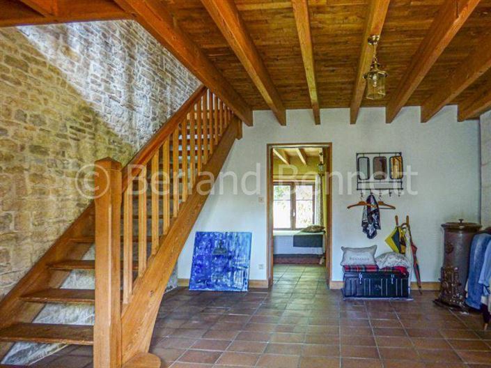 Image No.3-6 Bed House for sale