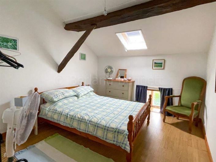 Image No.11-3 Bed House for sale