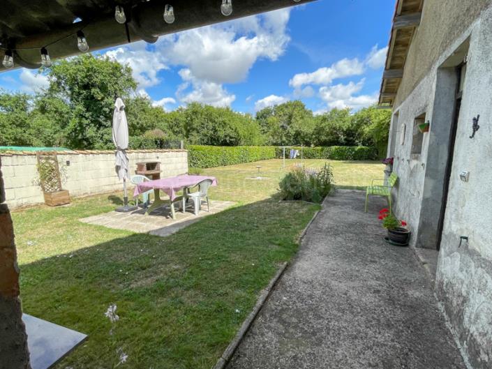 Image No.21-3 Bed House for sale