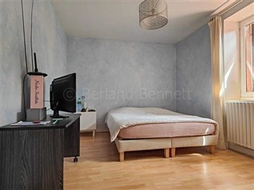 9dd89322-fbad-9cc9-77c3-e9a9db40bc1a