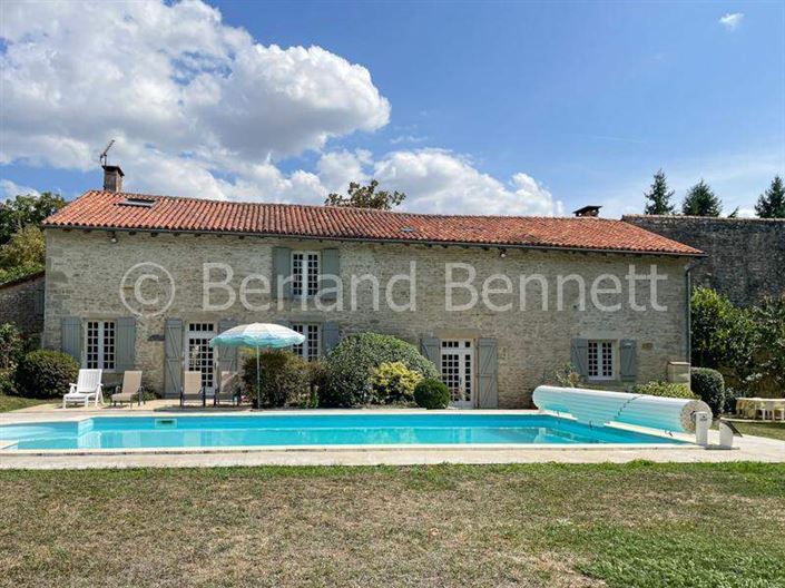 Image No.25-Maison de 5 chambres à vendre à Civray