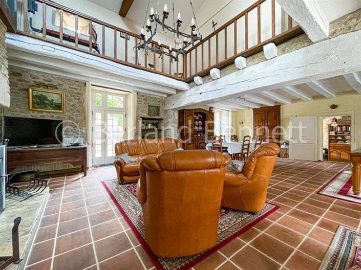 Image No.8-Maison de 5 chambres à vendre à Civray