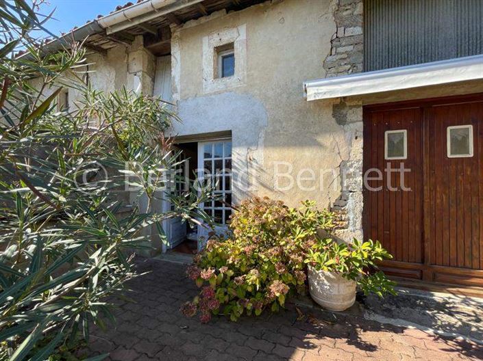 Image No.19-Maison de 5 chambres à vendre à Ruffec