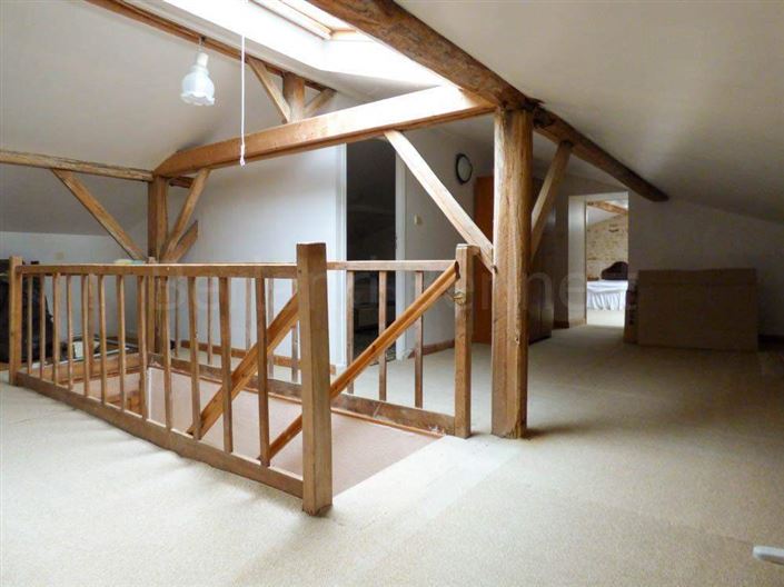 Image No.13-4 Bed House for sale