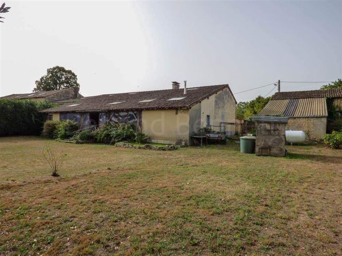 Image No.17-4 Bed House for sale