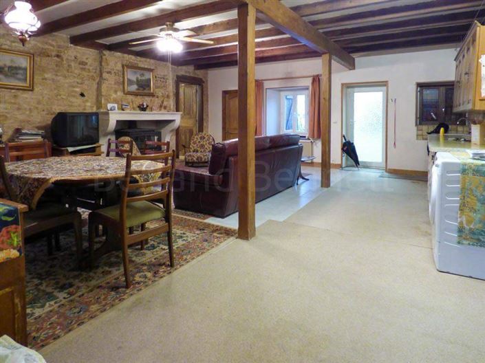 Image No.2-4 Bed House for sale