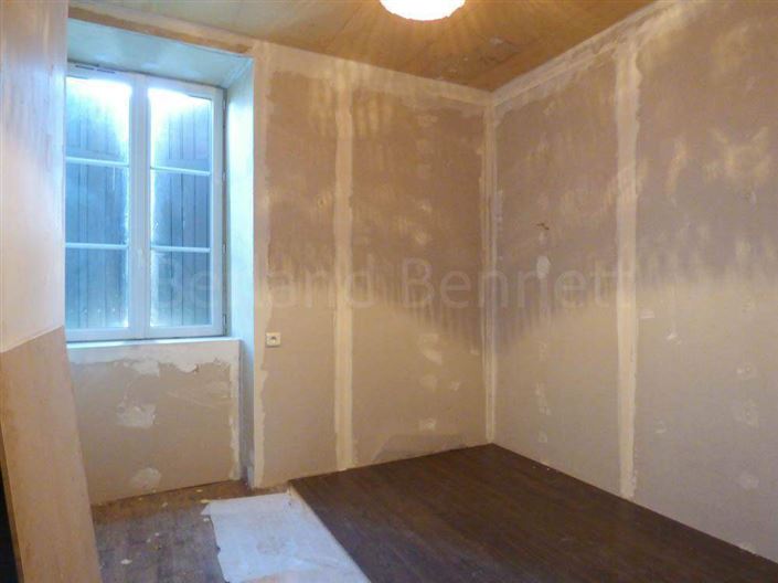 Image No.7-1 Bed House for sale