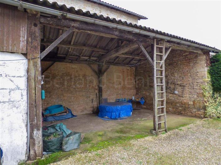 Image No.24-3 Bed House for sale